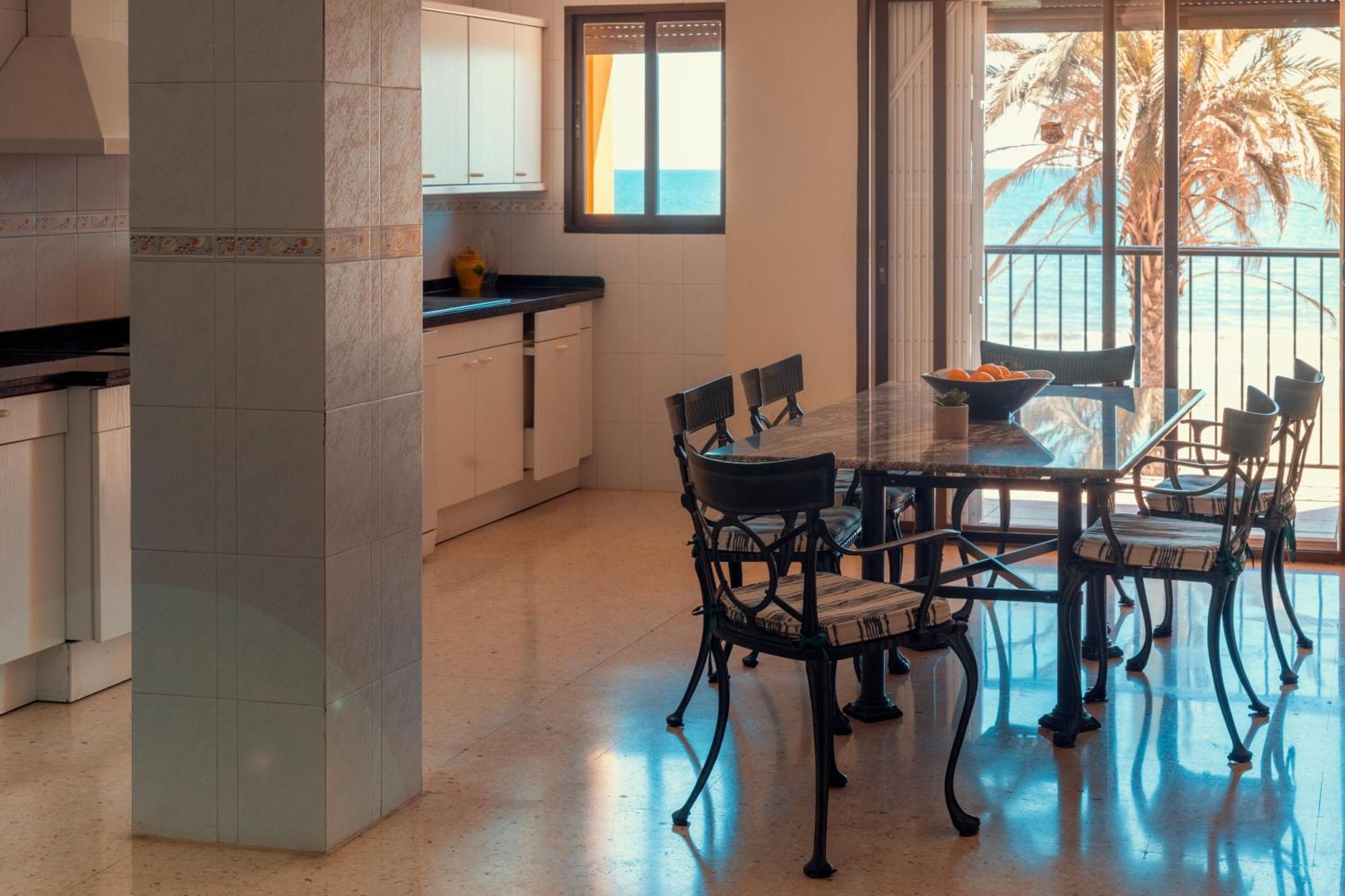 Apartamento Familiar Port-Saplaya Порт Саплайя Экстерьер фото